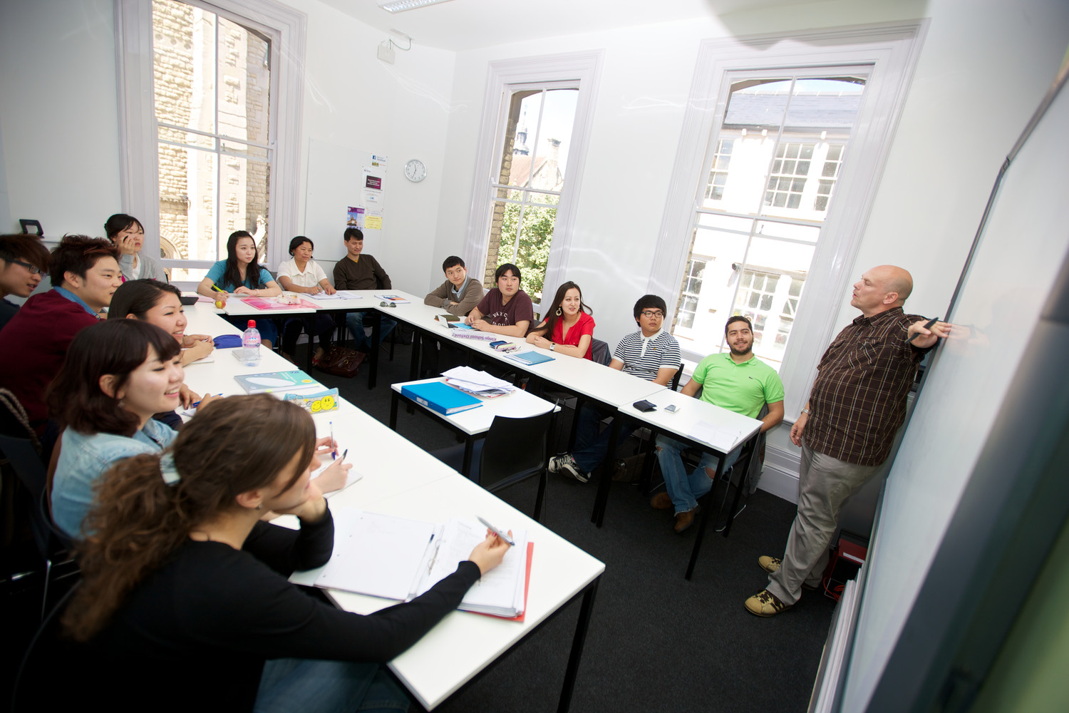 Английская школа. Курсы в лондоне. Средняя школа в великобритании. Royal school англия. Языковая школа в англии.